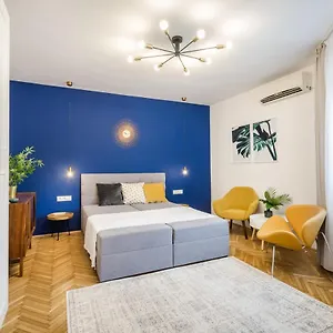 Appartamento Bpr Unique With A/c, Budapest